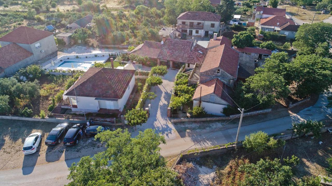 Villa Navita Augustinus With Pool Debeljak Kültér fotó
